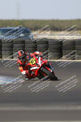 media/Oct-11-2025-CRA (Sat) [[48ae399f89]]/Races/Race 5/